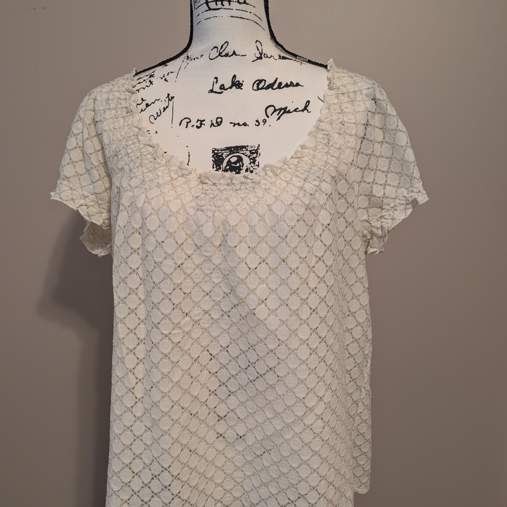 Chic Ivory Lace Women's Blouse